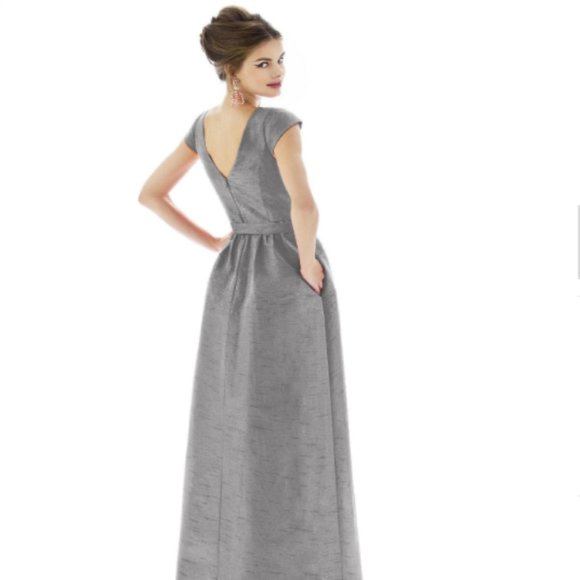 Dessy Bridesmaid's Dress - Picture 2 of 6